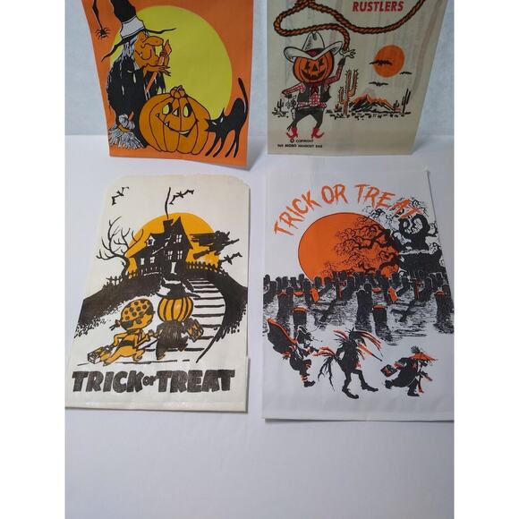 Halloween Candy Treat Bags Cowboy Lasso Bats Black Cats Witch Haunted Graveyard - Picture 3 of 4